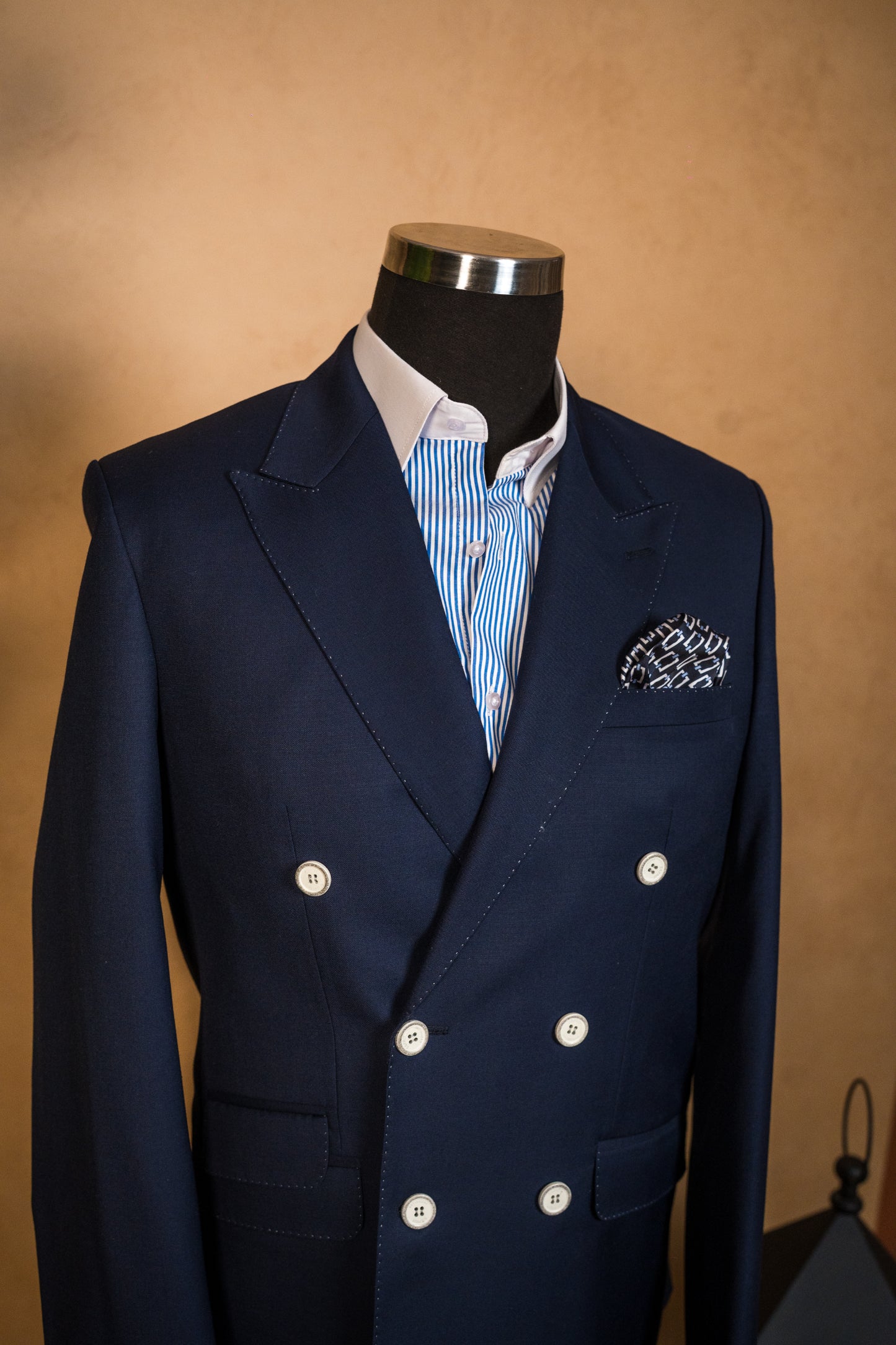 Navy Royale