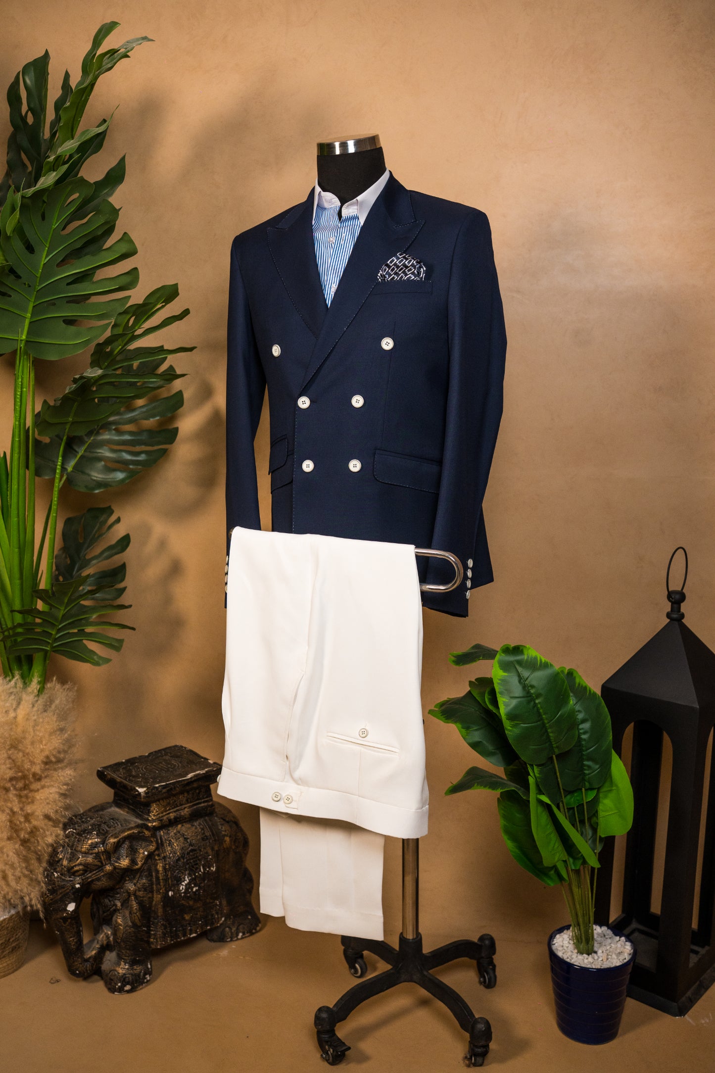 Navy Royale