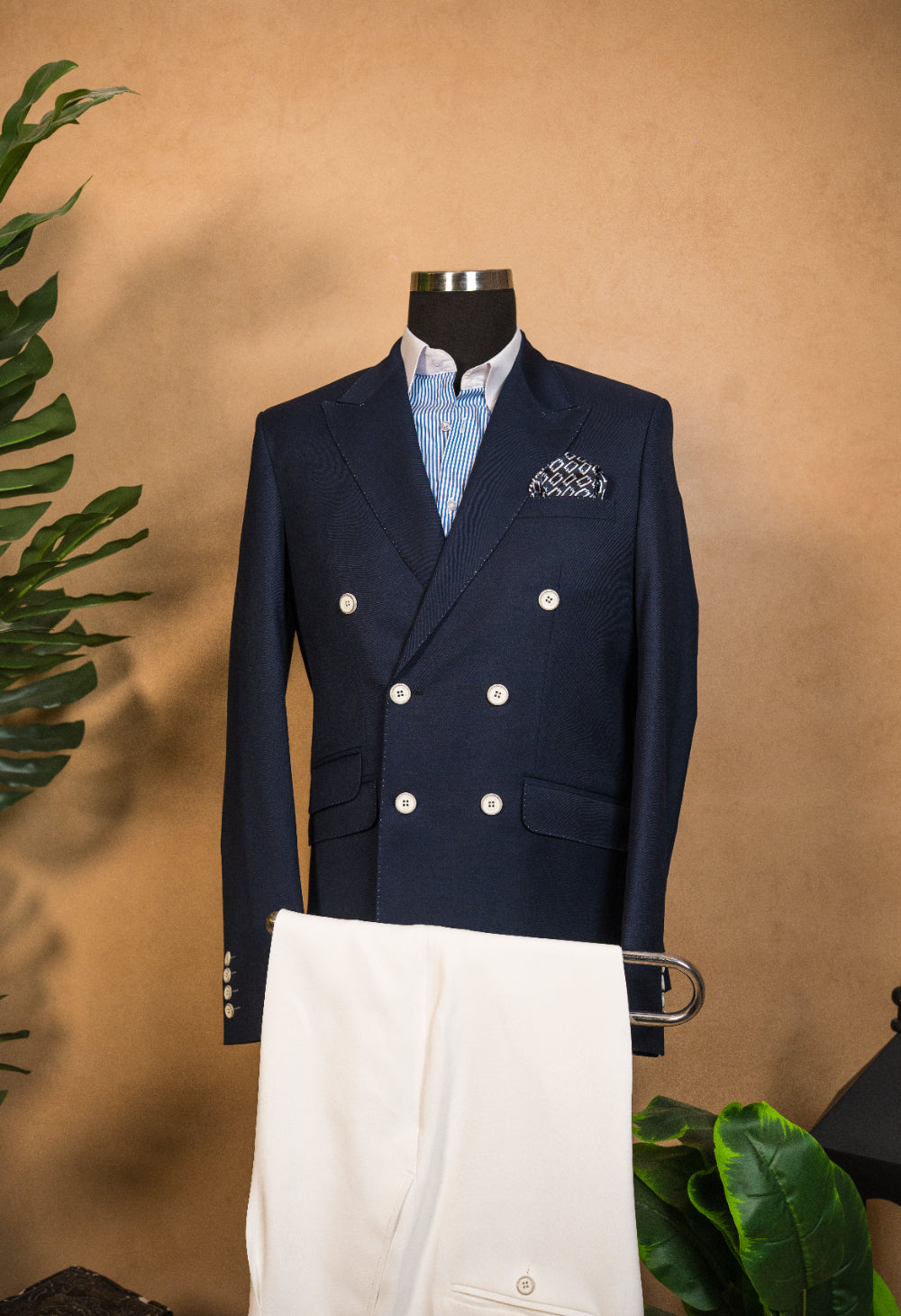Navy Royale