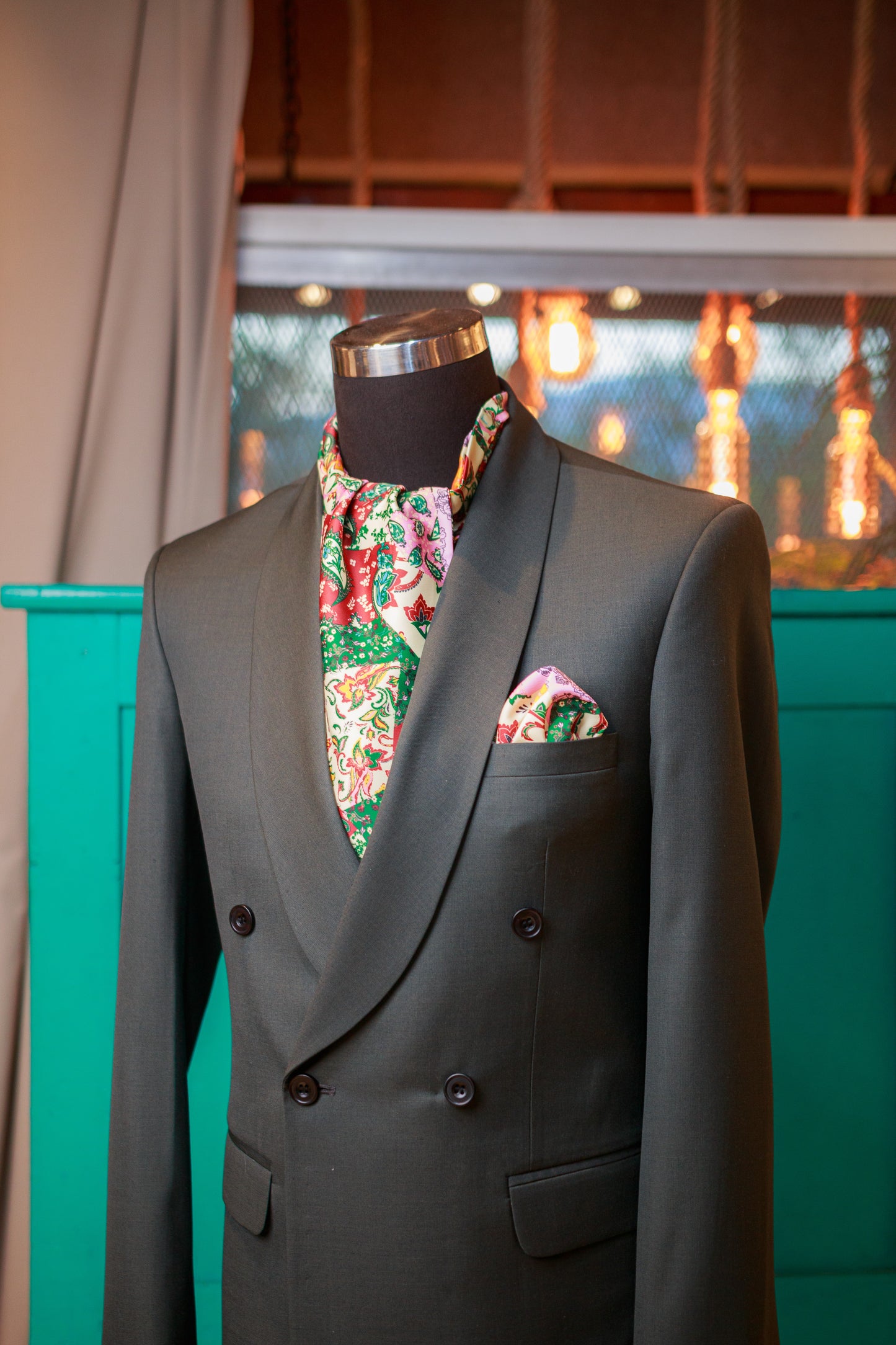 Royale Tux