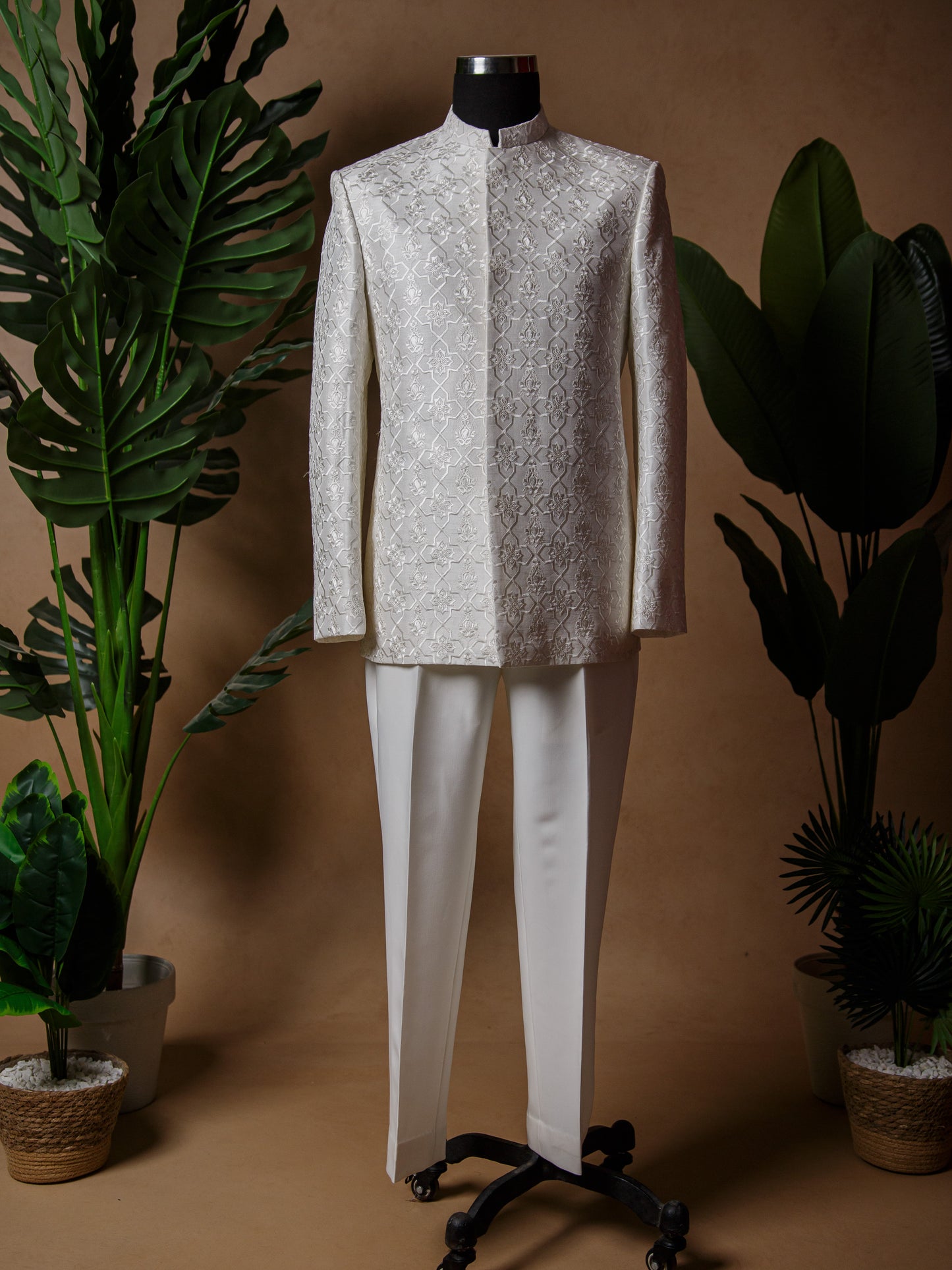White Motif