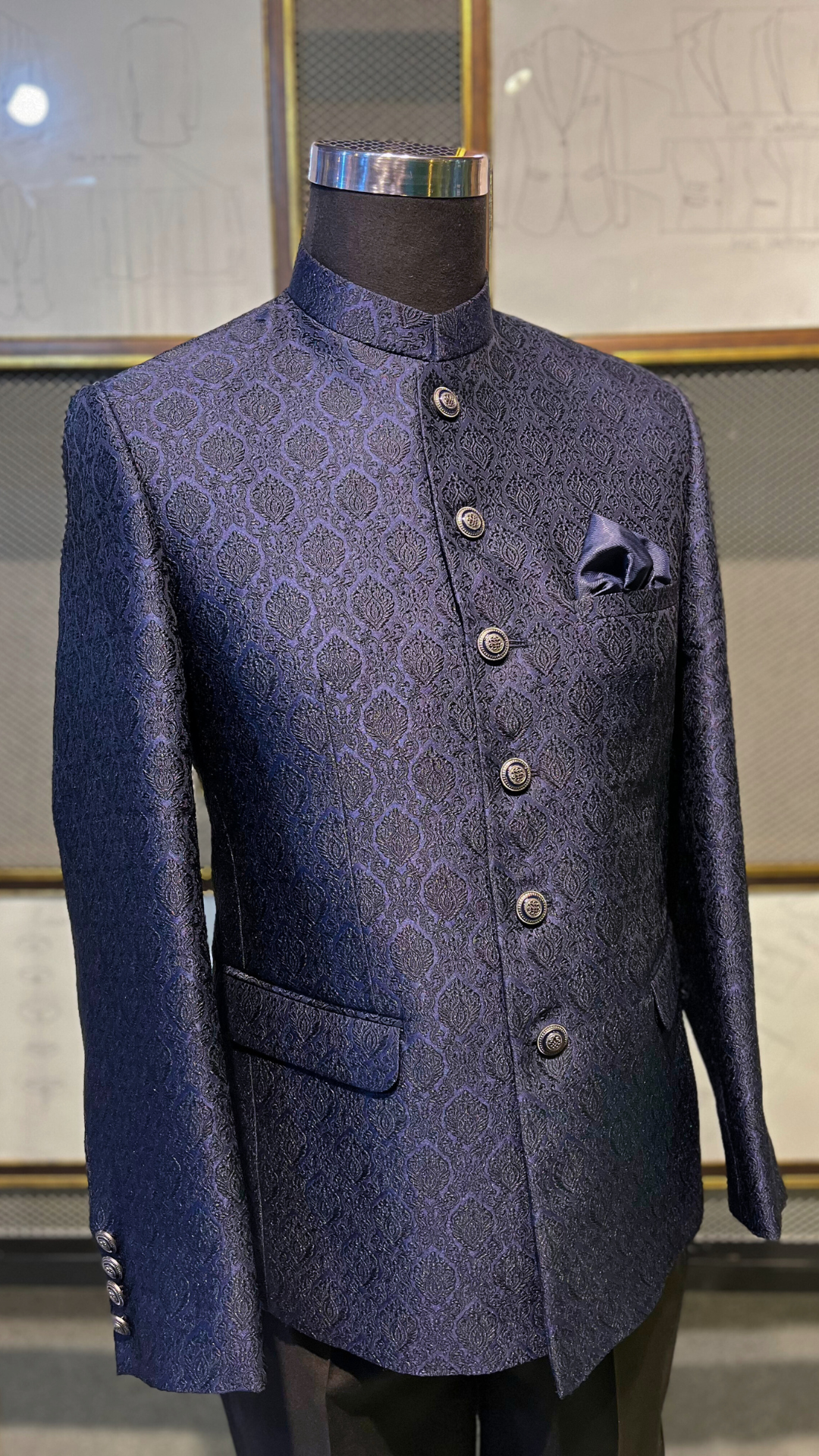 Crowned Blue