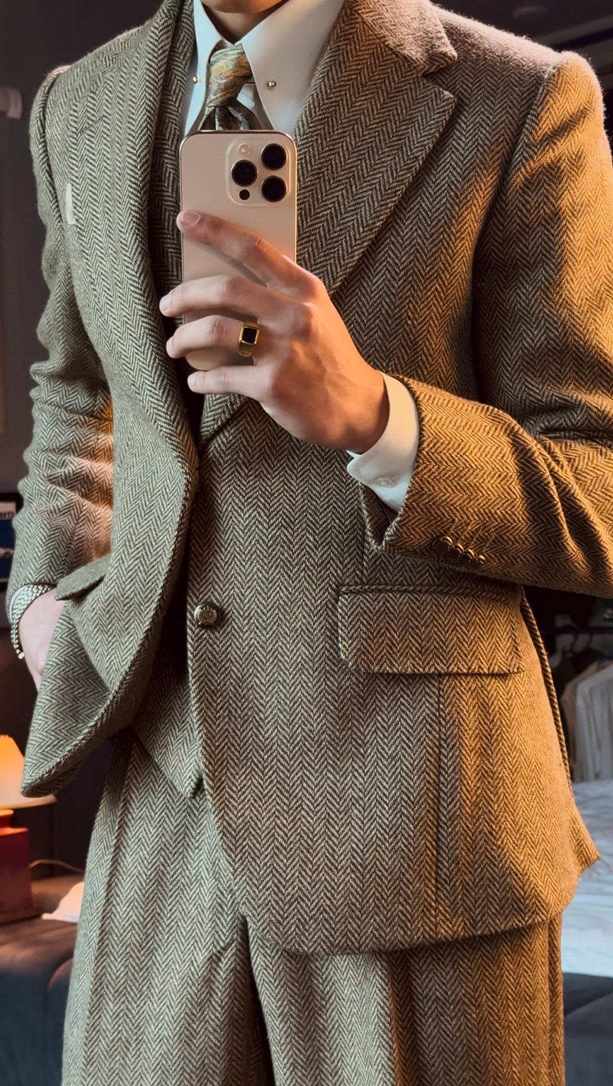 Old Money Brown - Cashmere Herringbone Three Piece Suit