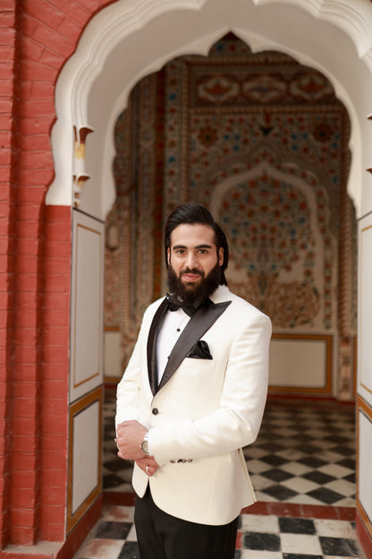 Vanilla Tux