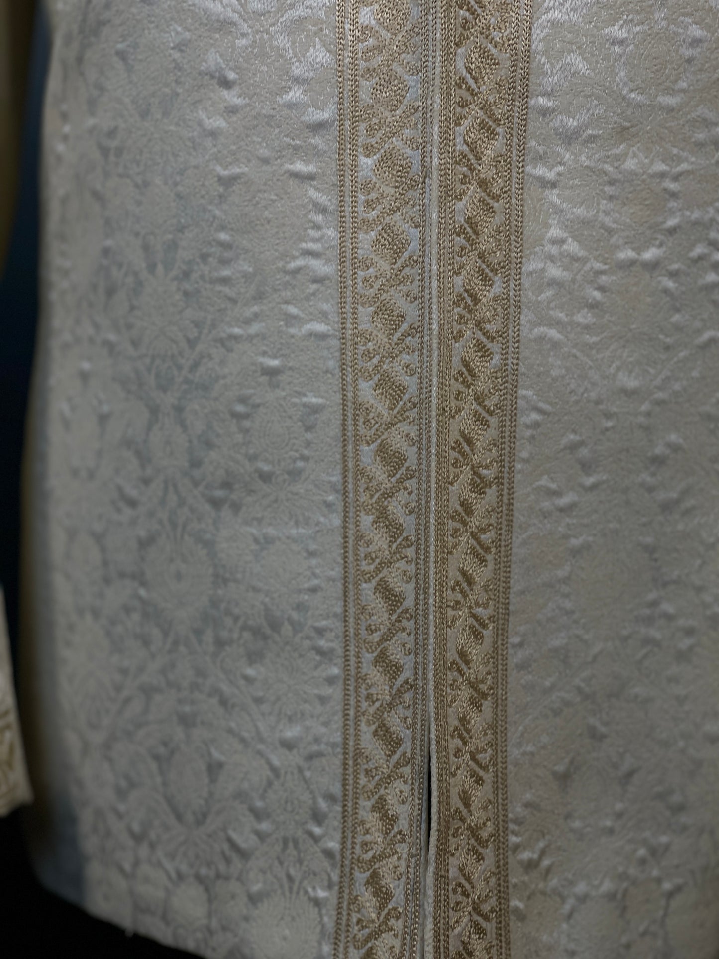 Royal Crest - Off White Prince Coat