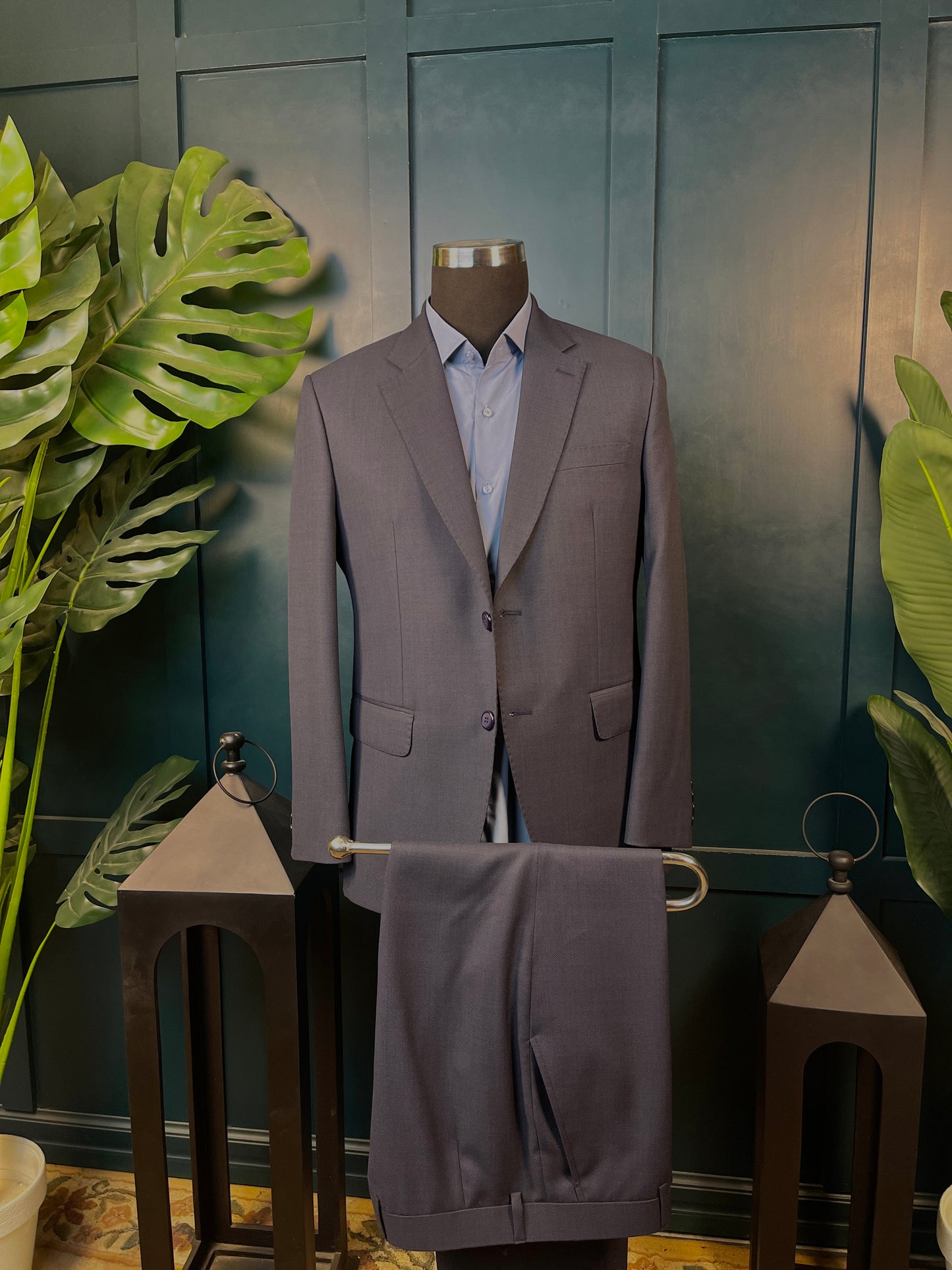 Noir Syndicate - Grey Two-Piece Suit