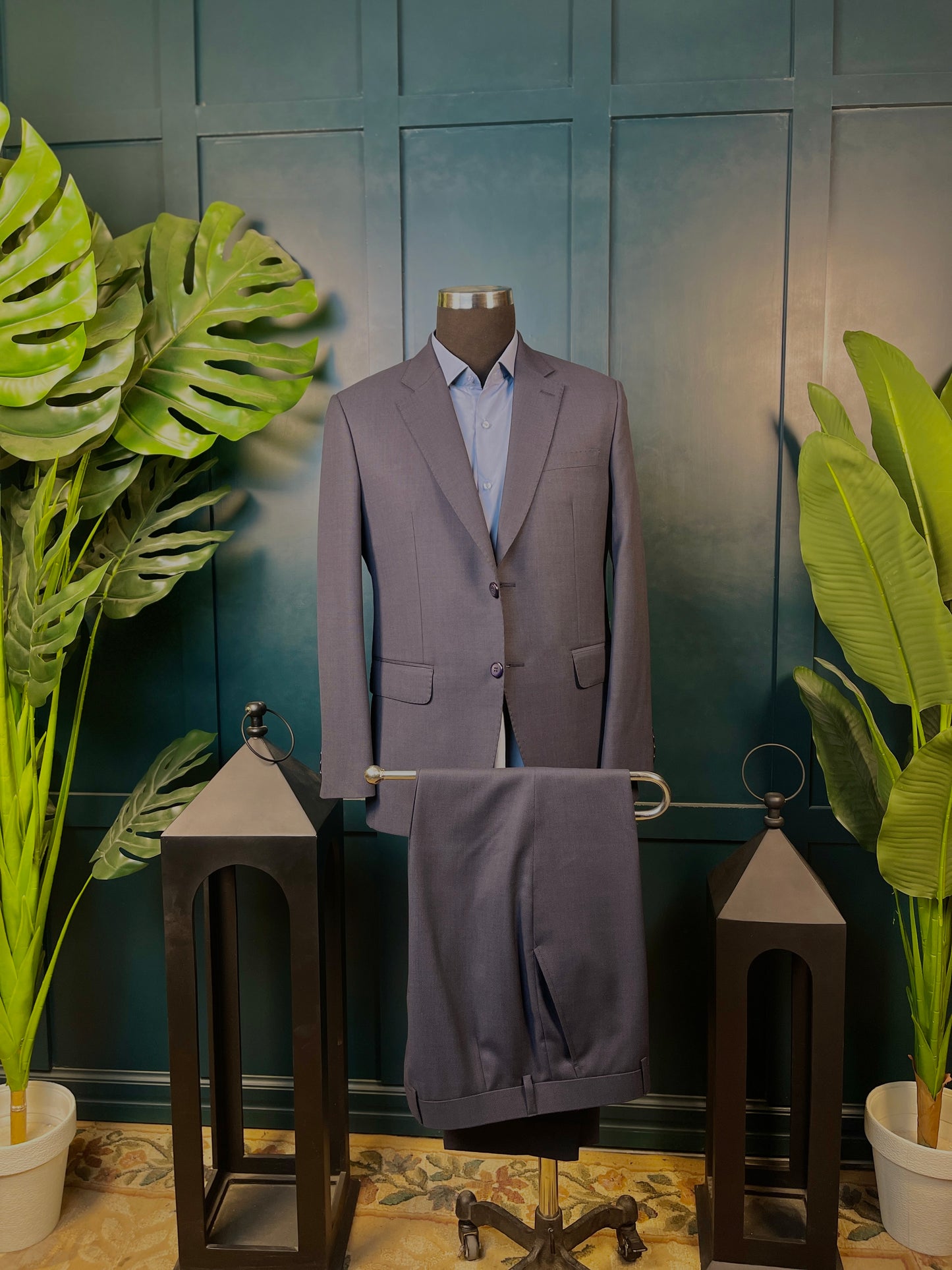 Noir Syndicate - Grey Two-Piece Suit