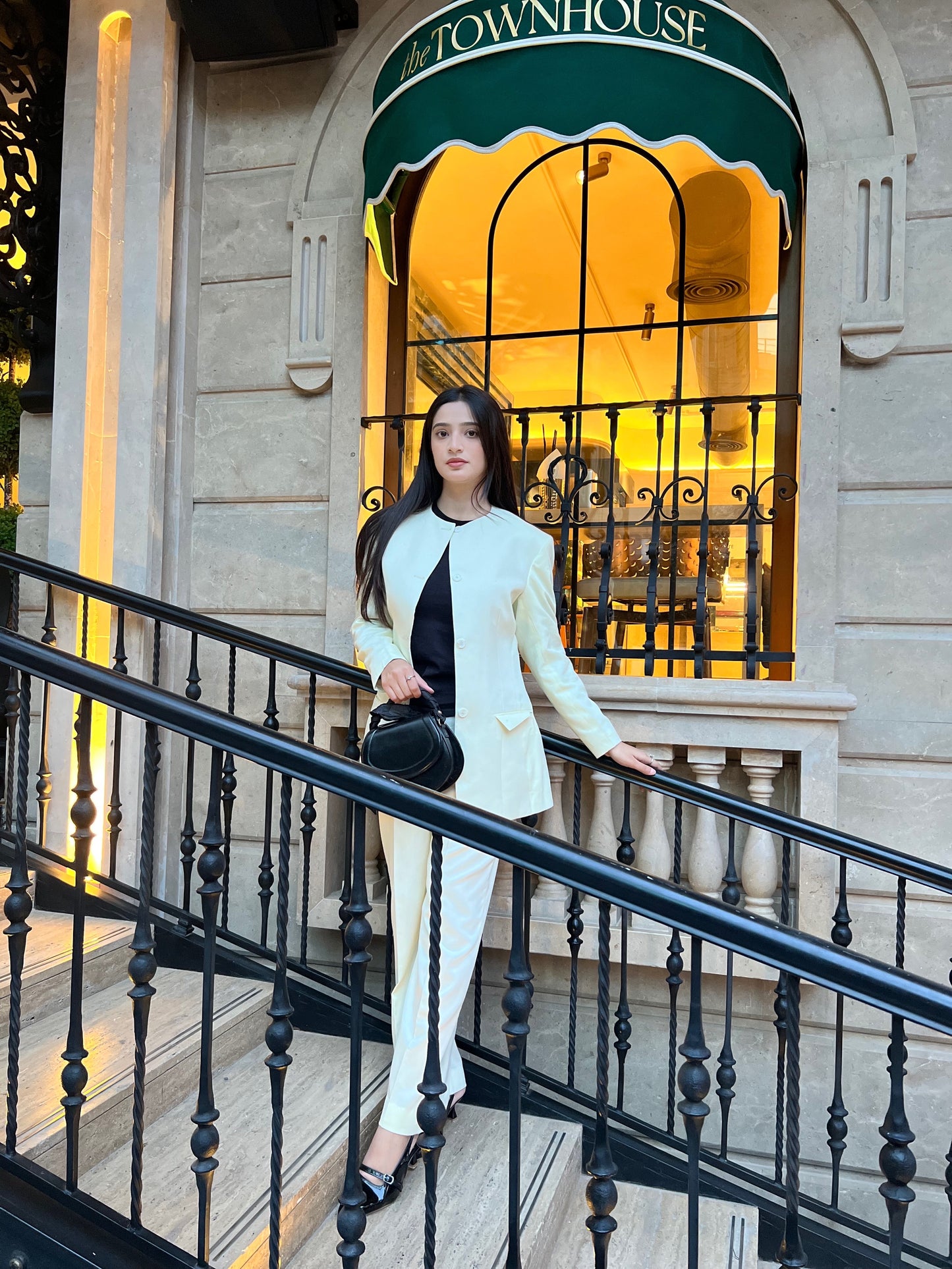 Sleek Collarless Blazer Set - RTW